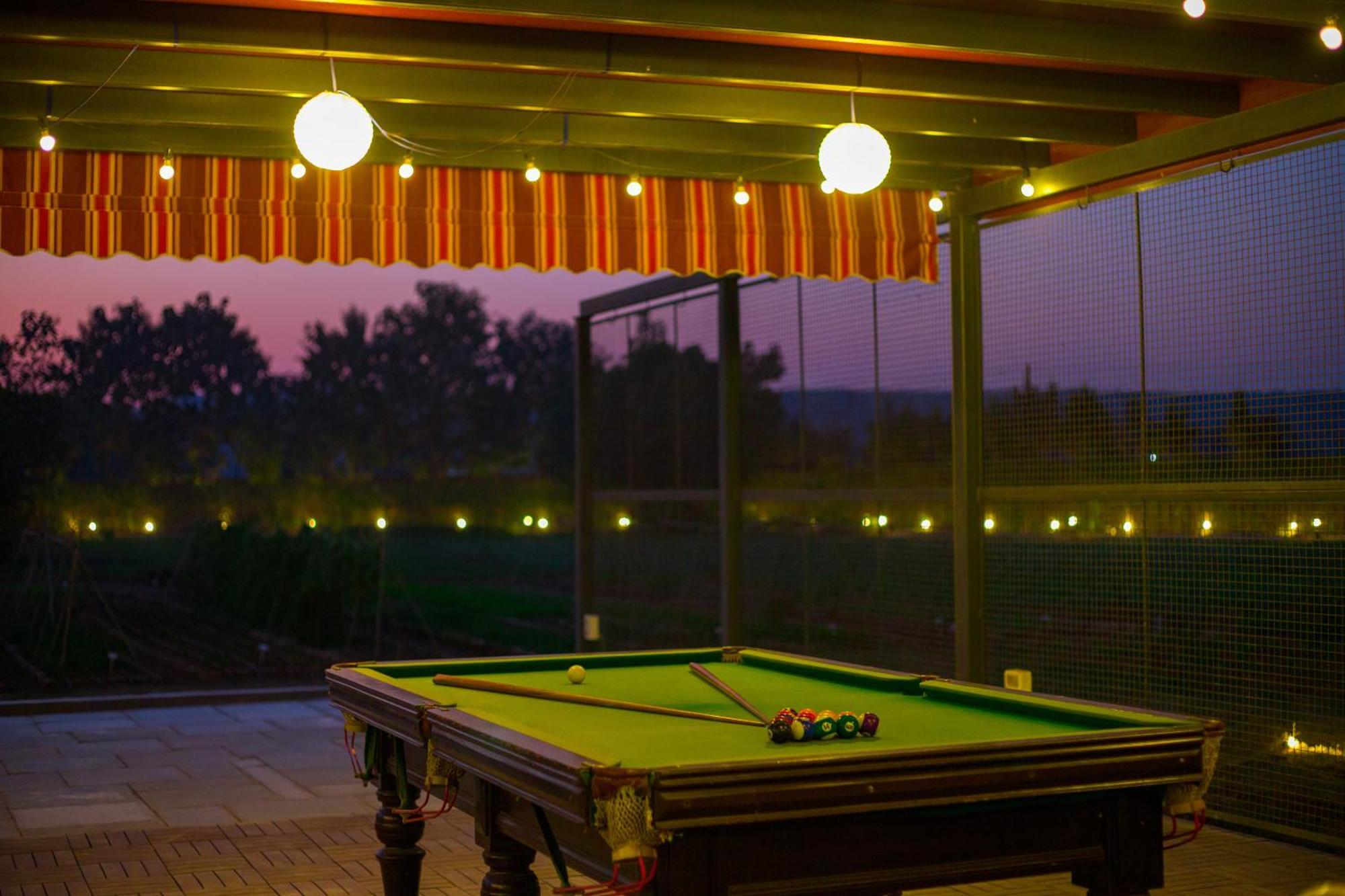 Elivaas Hidden Oasis 4Bhk With Pool, Mud House & Container House Villa Dhauj Buitenkant foto