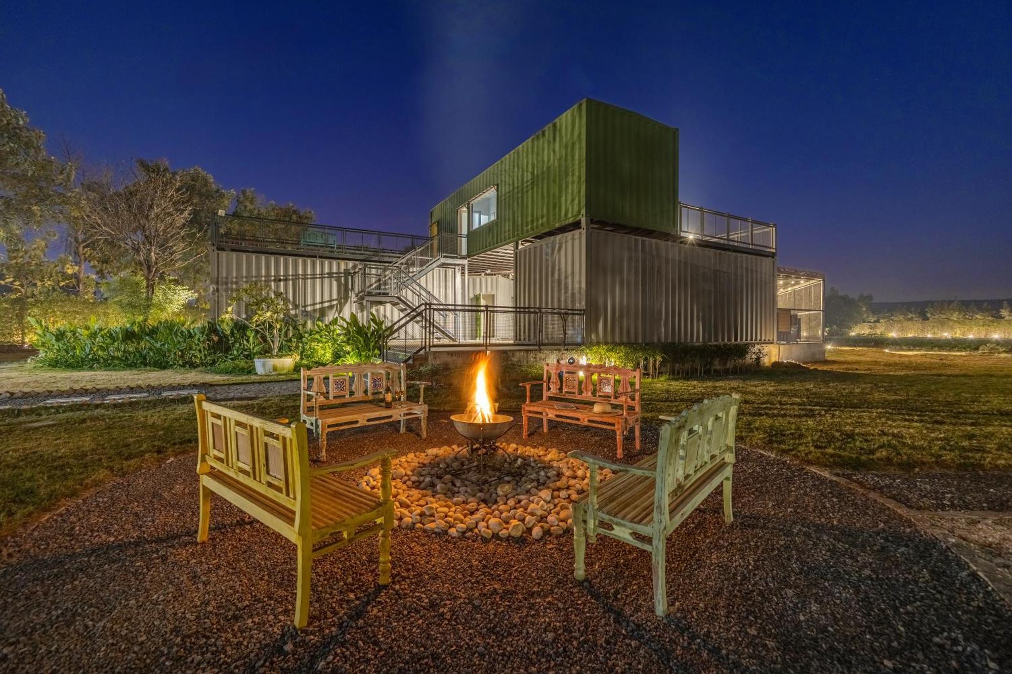 Elivaas Hidden Oasis 4Bhk With Pool, Mud House & Container House Villa Dhauj Buitenkant foto